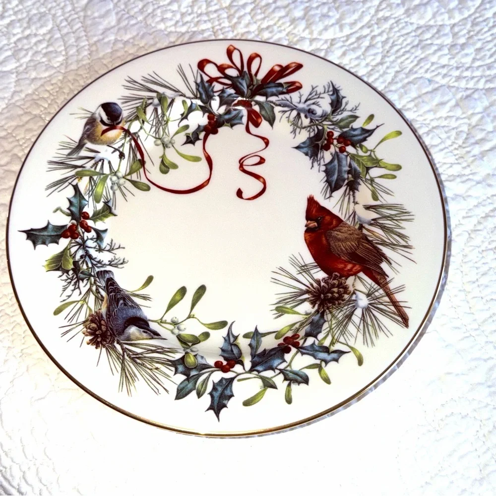 Lenox Winter Greetings Cardinal Plate / 10.5” 1995 Holiday Fine China USA Made - Picture 2 of 11